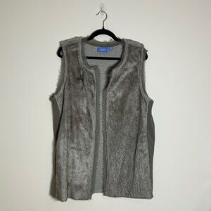 Gray Faux Fur Two-Tone Vest